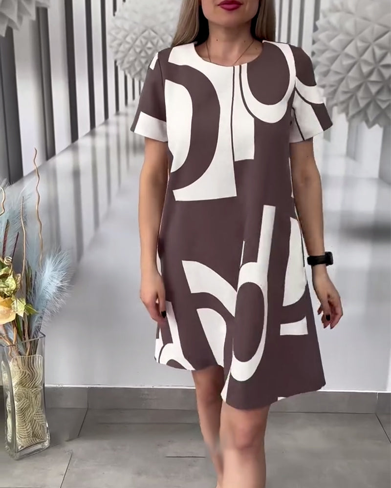 Short Sleeve Irregular Pattern Dress