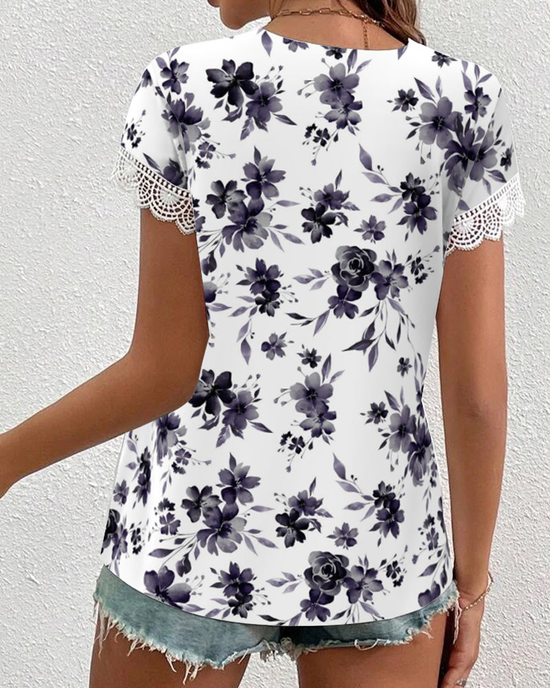 V-Neck Lace Printed Short-Sleeved Blouse