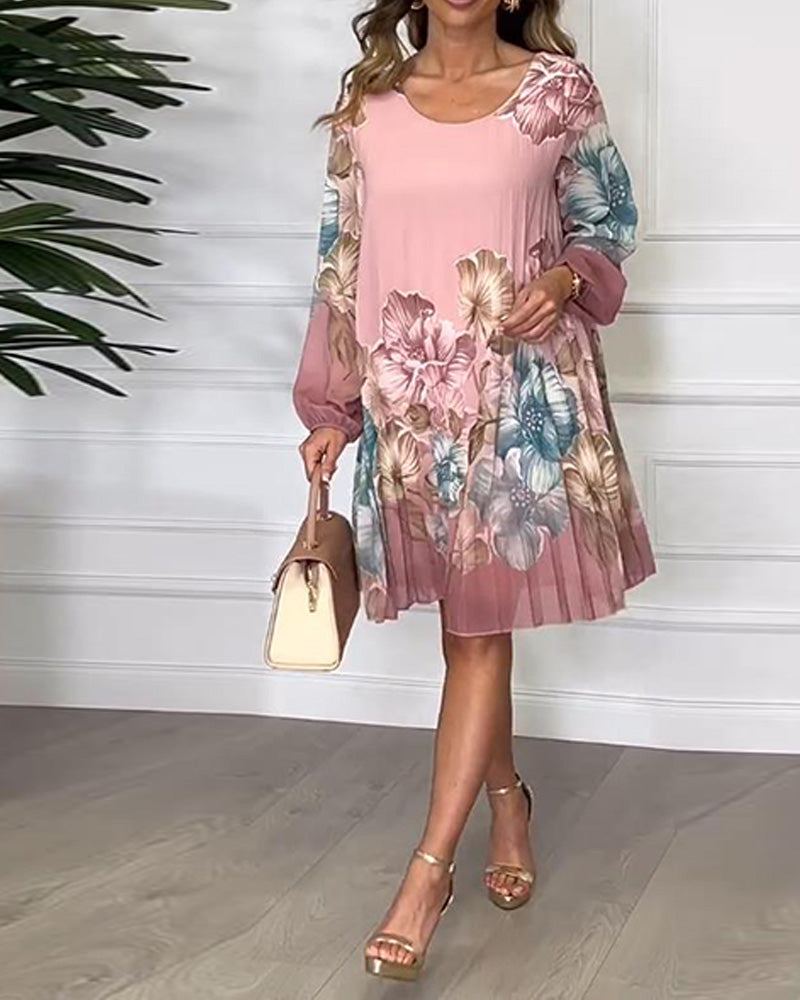 Elegant Floral Pleated Dress