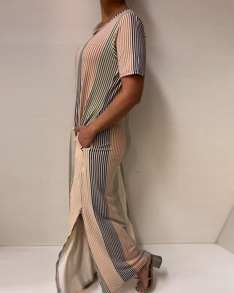 Gestreiftes, geschlitztes, lässiges langes Kleid