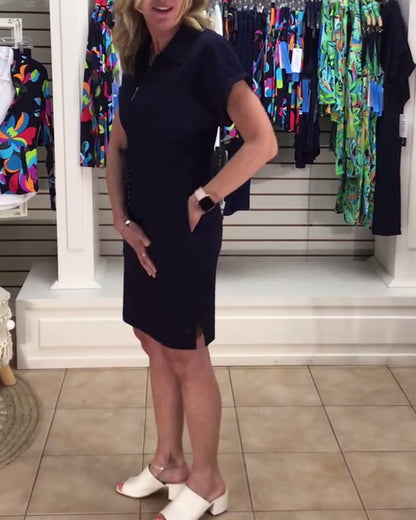 Abito polo sportivo con coulisse e mezza zip