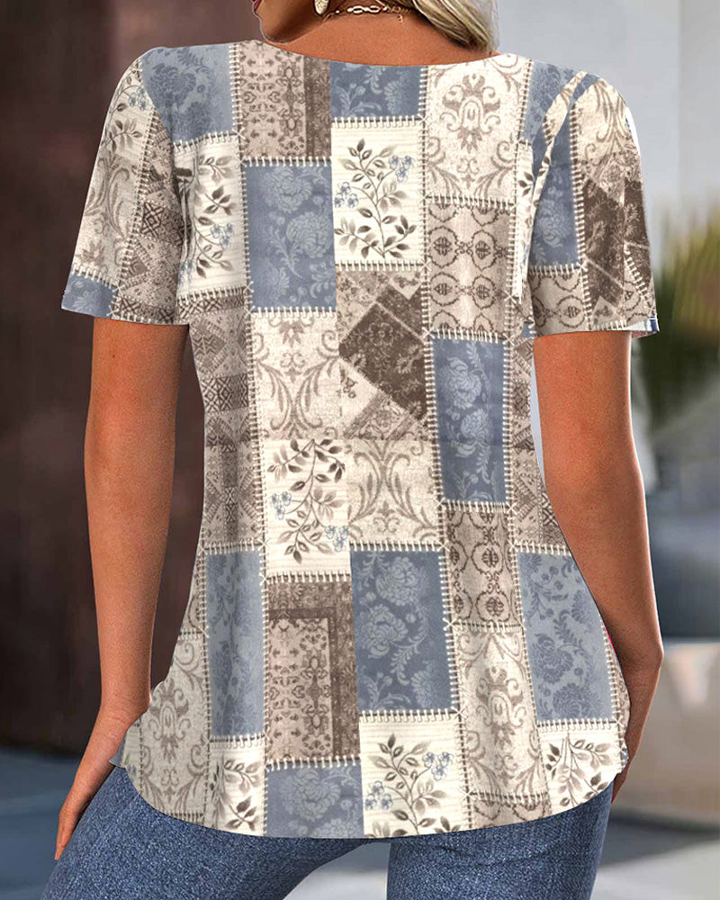 Vintage Crew Neck Pleated Printed Blouse