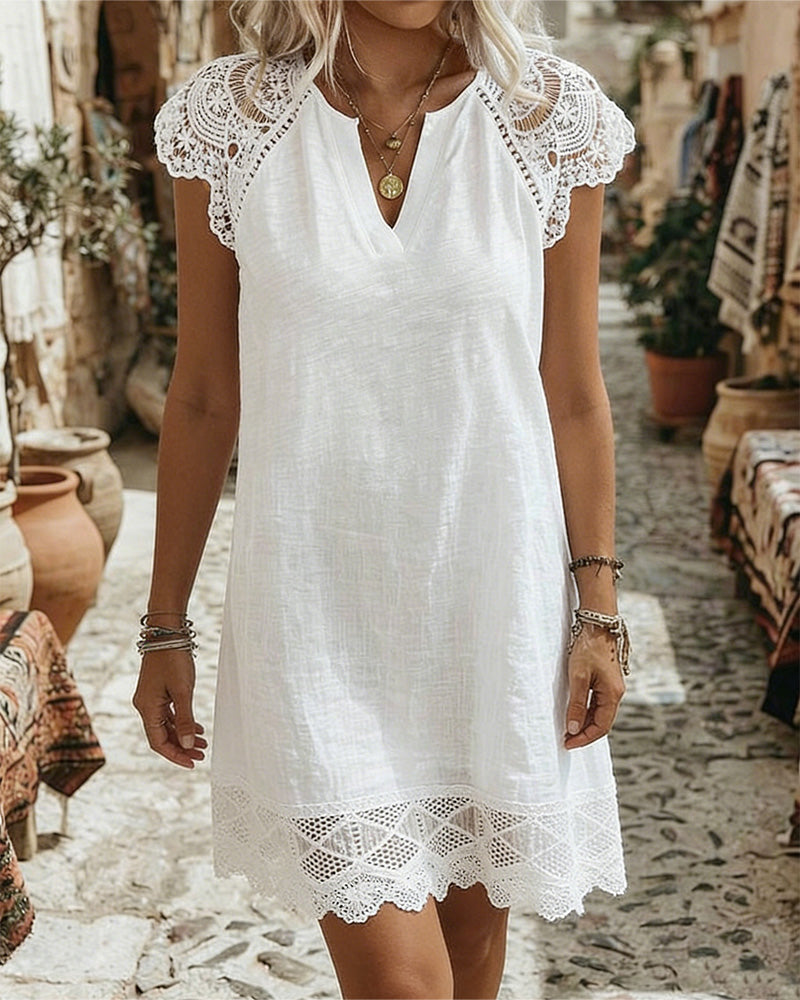 Petite V-Neck Lace Trim Elegant Dress