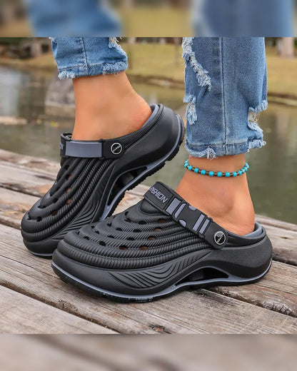 Outdoor Thick Sole Non-Slip Odor Resistant Durable Quick Drying Soft Beach Sandals