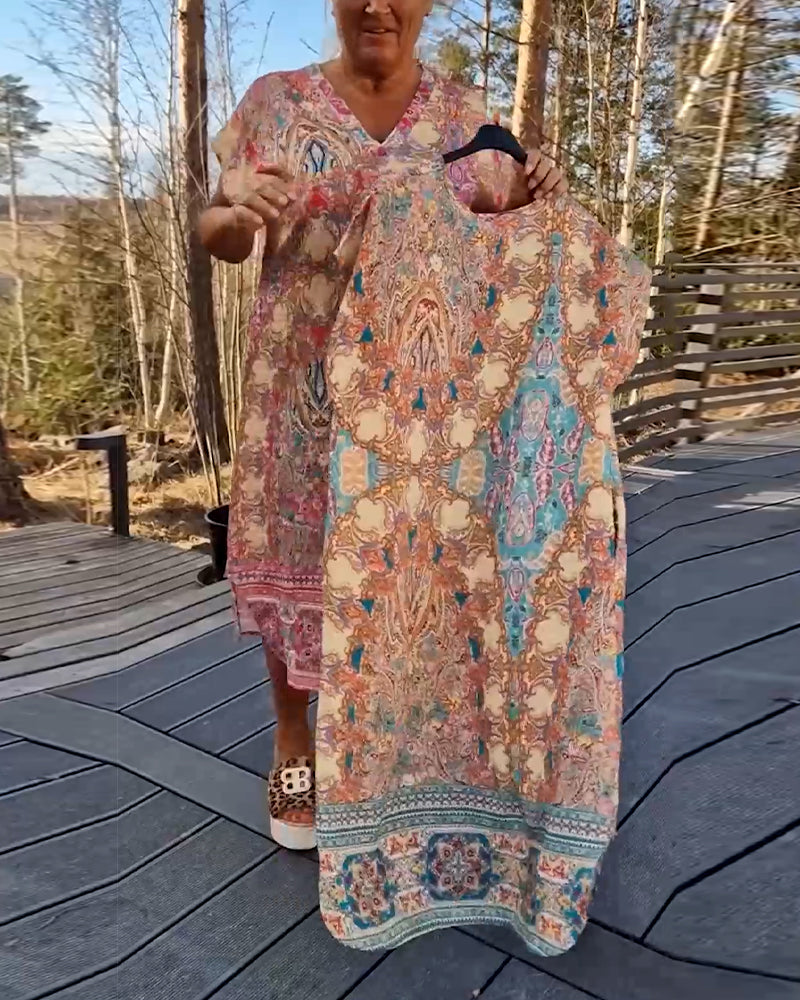 V-Neck Short-Sleeved Printed Shift Dress