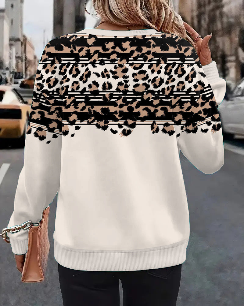 Crew Neck Leopard Print Sweatshirt