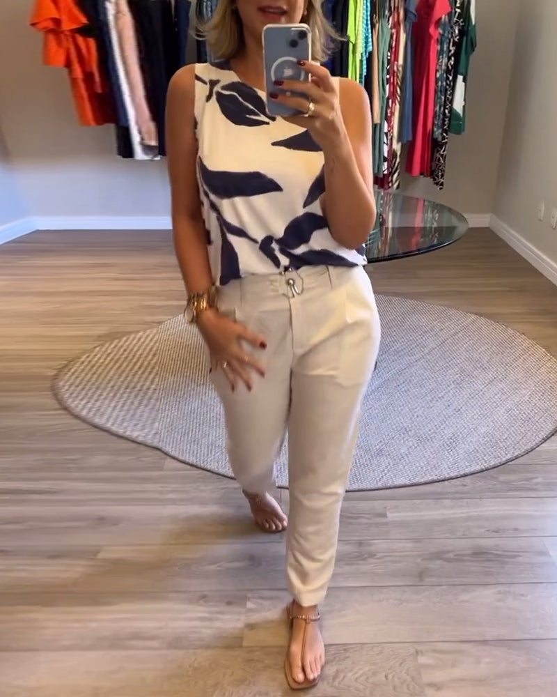 Sleeveless Crew Neck Printed Vest