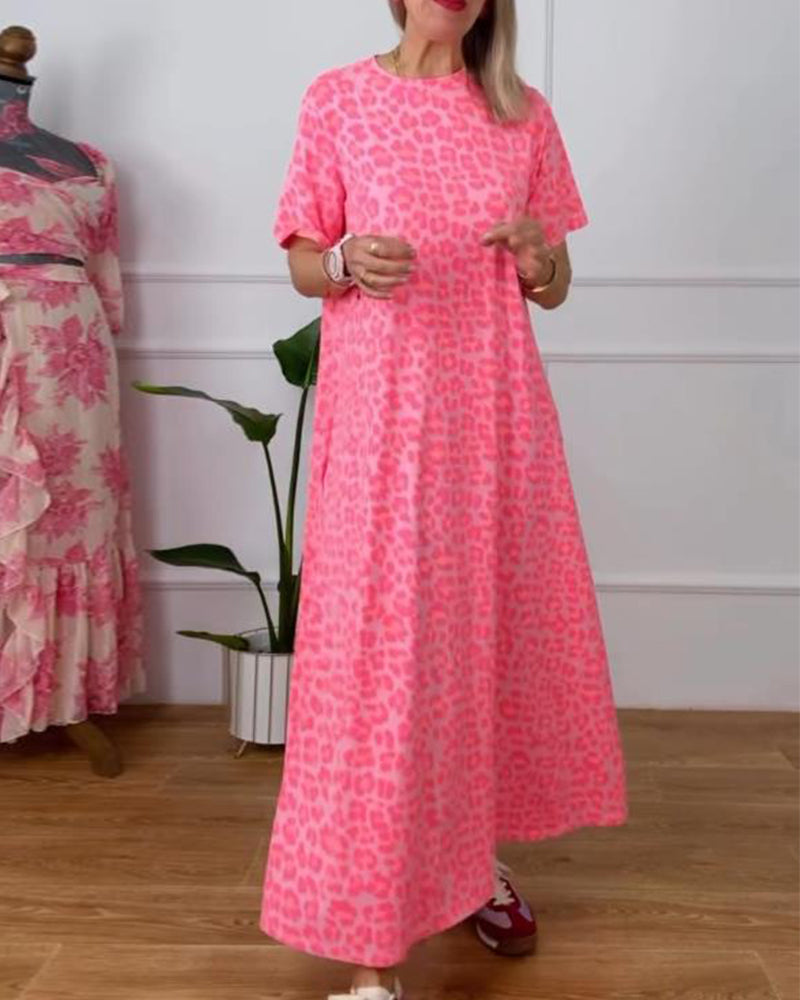 Short-Sleeved Leopard Print Dress