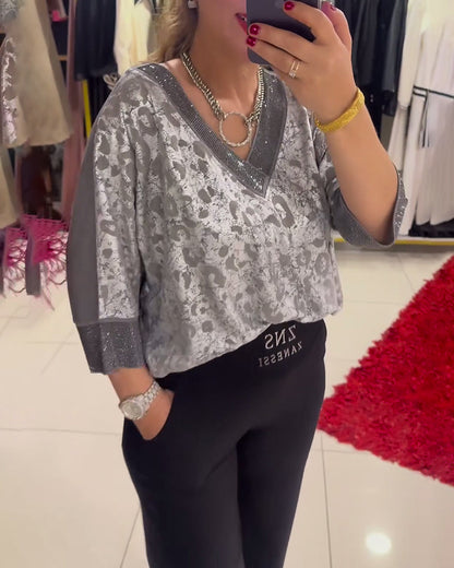 Lässige Bluse mit V-Ausschnitt und Print
