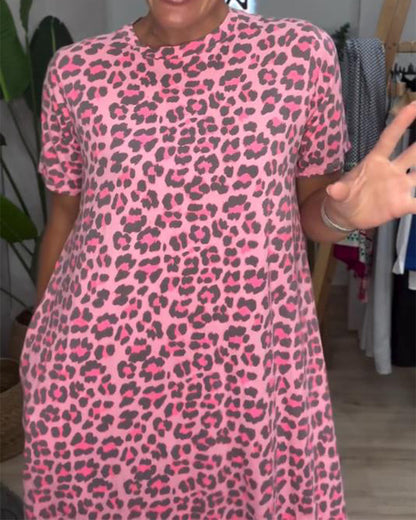 Short-Sleeved Round Neck Leopard Print Dress