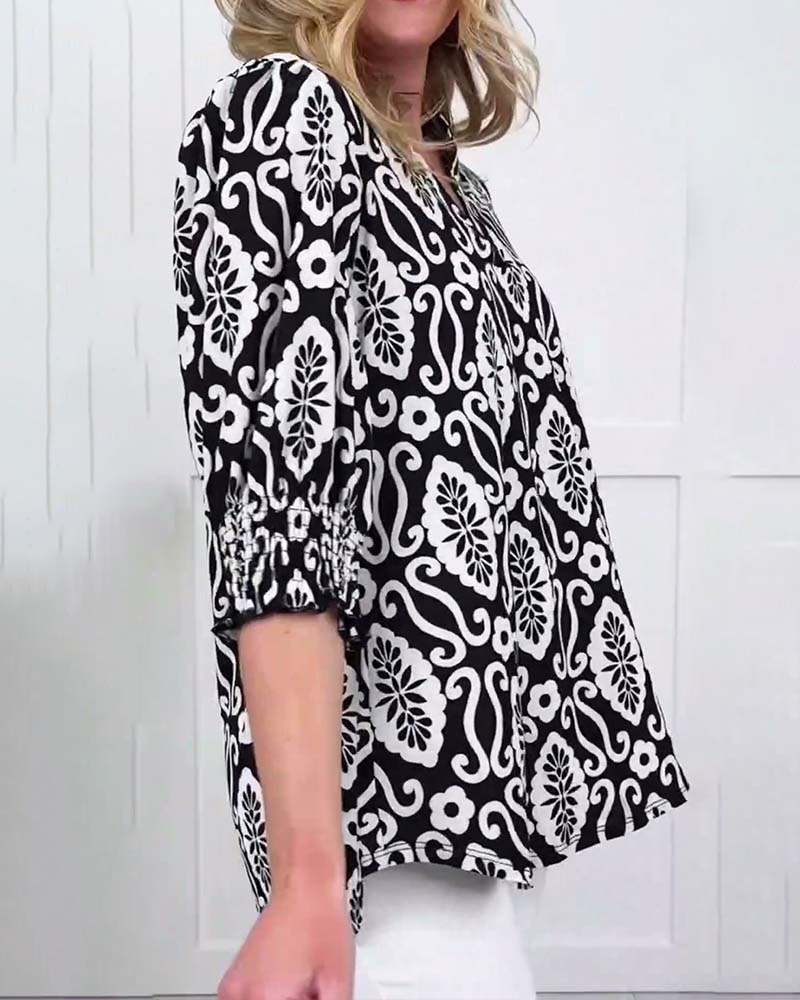 V-Neck Floral Short Sleeve Blouse