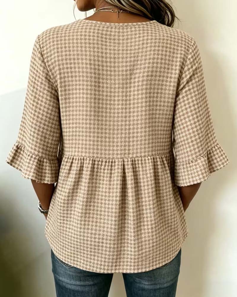Houndstooth Three-Button Casual Blouse