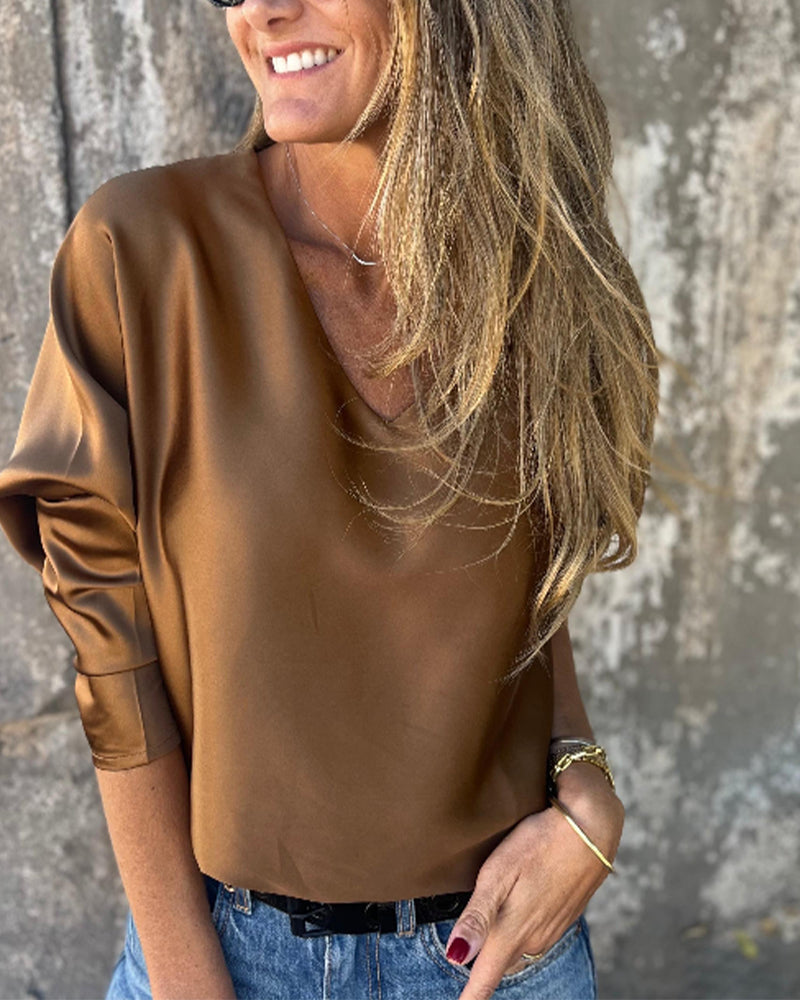 Batwing Sleeve Solid Color Casual Blouse