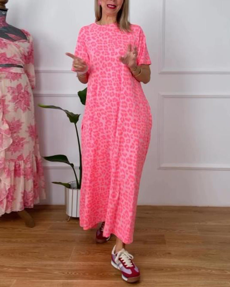 Short-Sleeved Leopard Print Dress