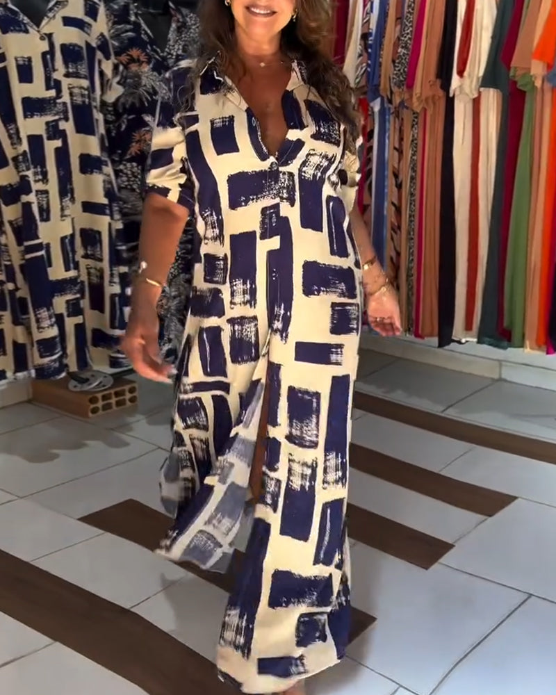 Abito a quadri con spacchi sul revers e blocchi di colore