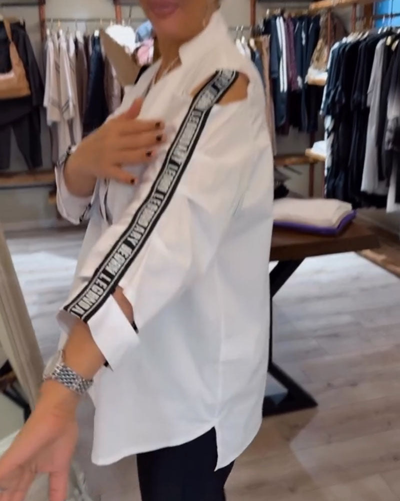 Off-The-Shoulder Contrast Long-Sleeved Blouse