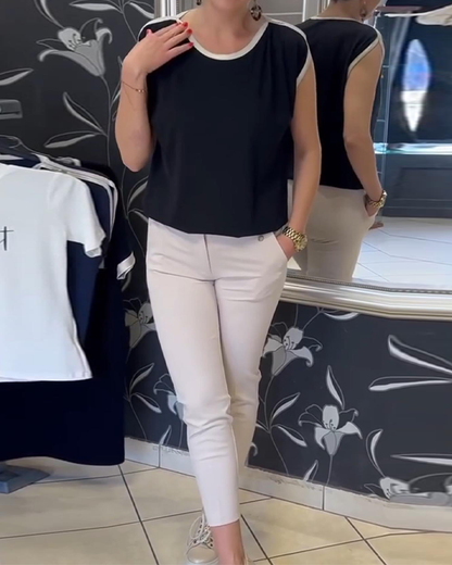 Contrast Color Sleeveless Blouse