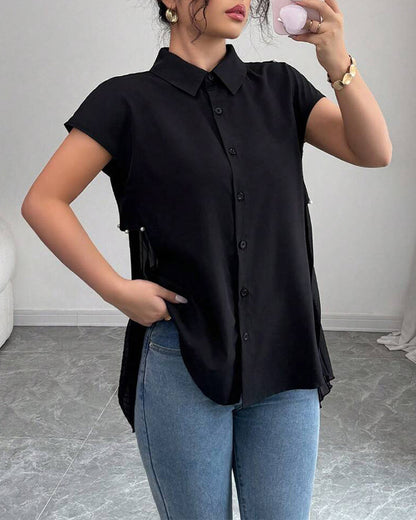 Camicetta plissettata con pannello in chiffon con perline