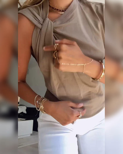 Ärmelloses Twist-T-Shirt