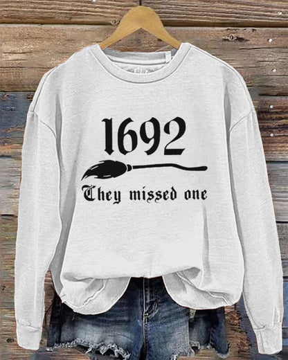 Women's 1692 They Missed One Salem Witch Printed Round Neck Long Sleeve Sweatshirt 2024 f/w halloween sweatshirts