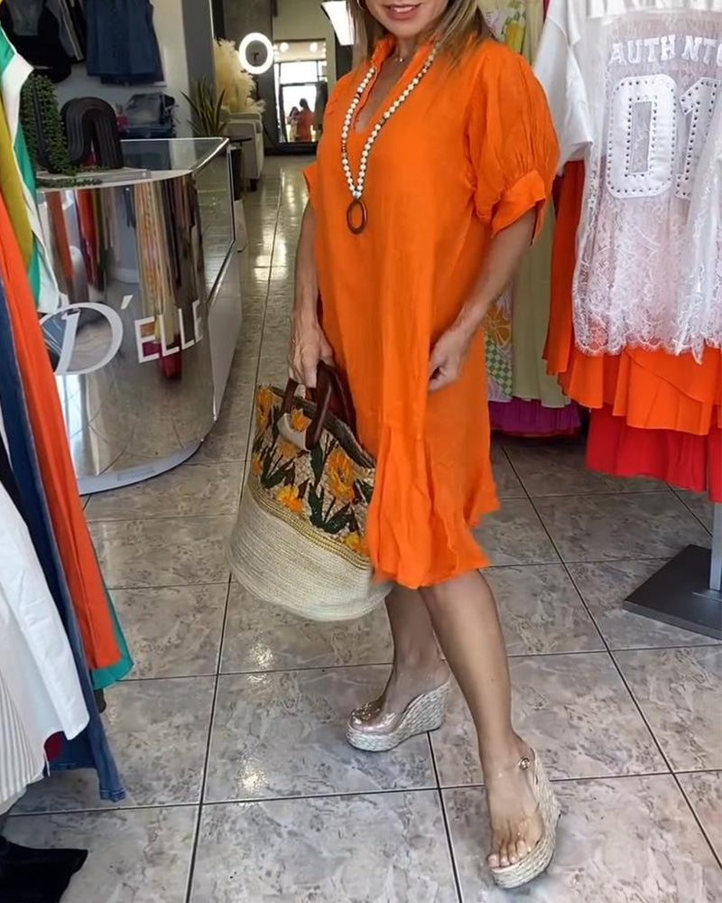 Lässiges A-Linien-Kleid mit kurzen Ärmeln und Revers