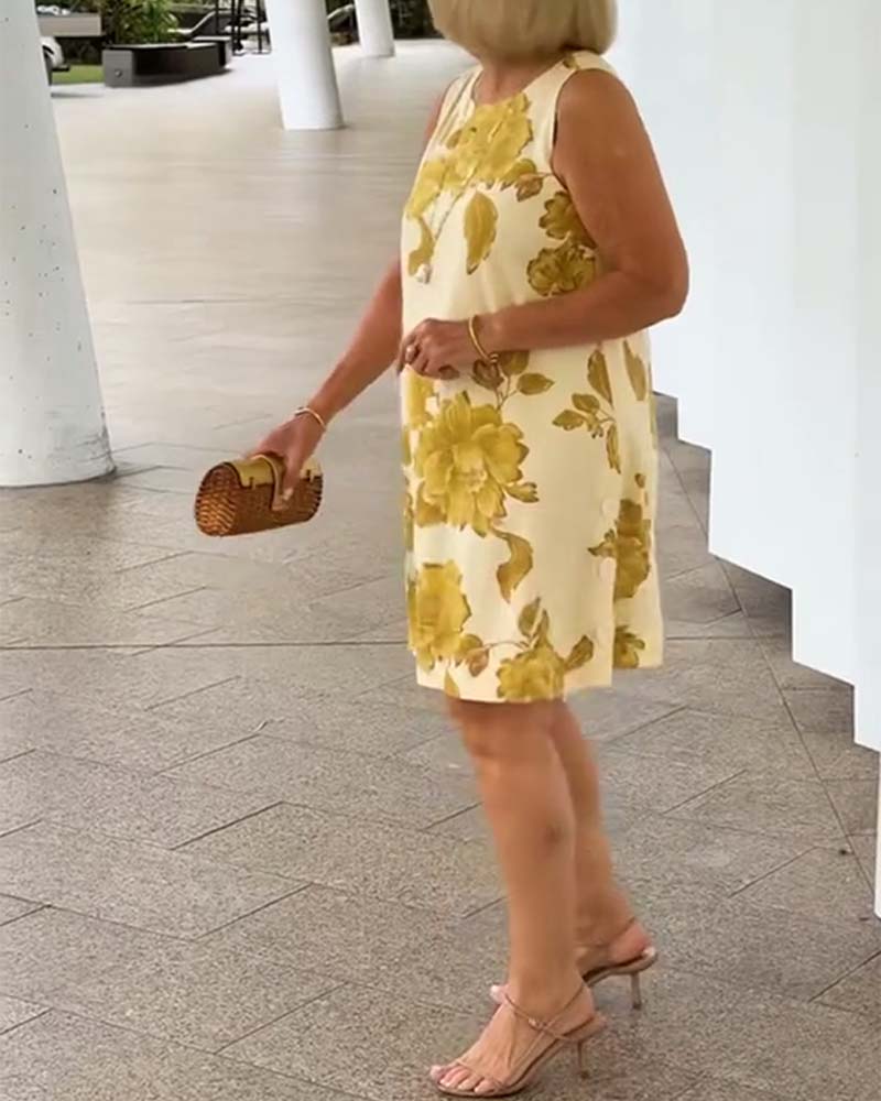 Large Floral Sleeveless Shift Dress