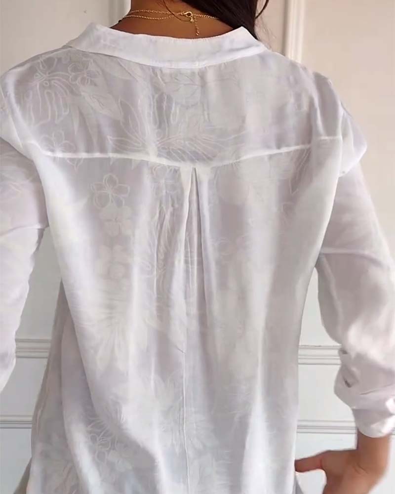 Patchwork-Top mit Pailletten und Blättermuster