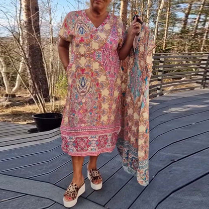 V-Neck Short-Sleeved Printed Shift Dress