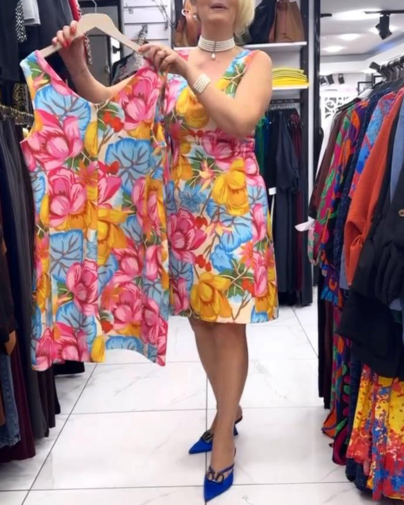 Sleeveless V-Neck Floral Waist Dress