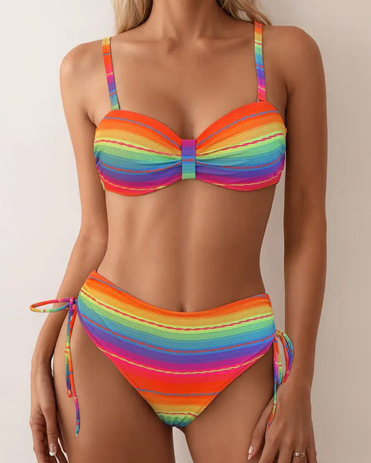Costume da bagno due pezzi a righe arcobaleno