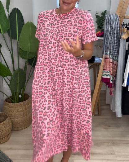 Short-Sleeved Round Neck Leopard Print Dress