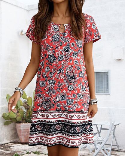 Casual Crew Neck Floral Shift Dress