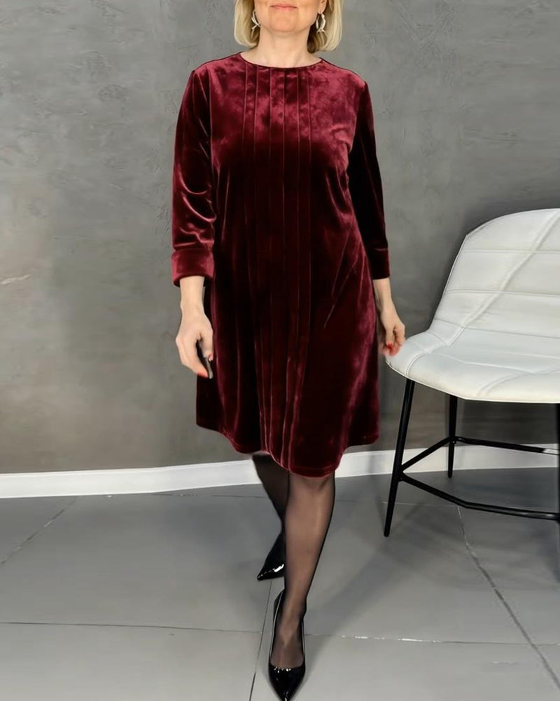 Round Neck Pleated Dress