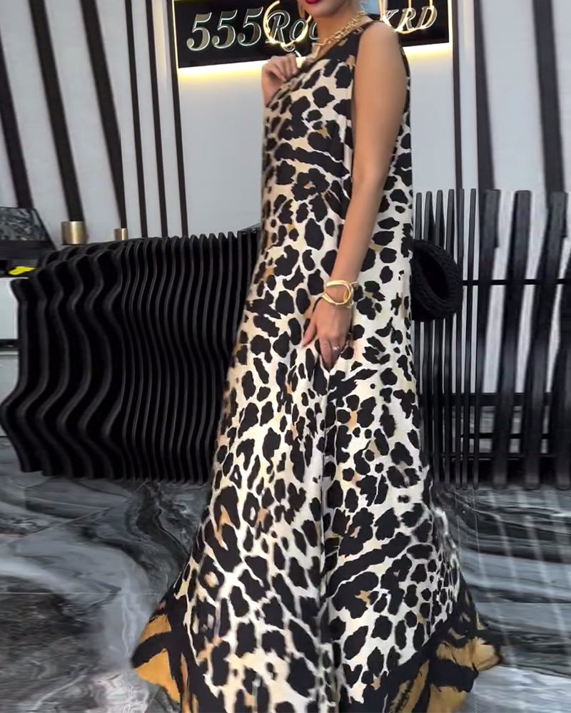 Elegant Sleeveless Leopard Print Dress