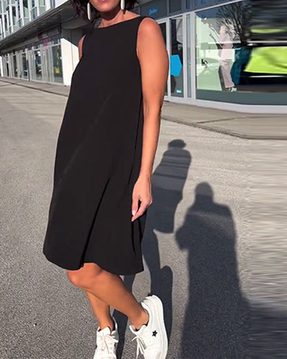 Abito senza maniche in tinta unita