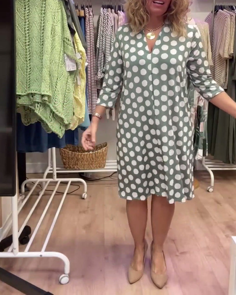 Abito casual a pois con scollo a V