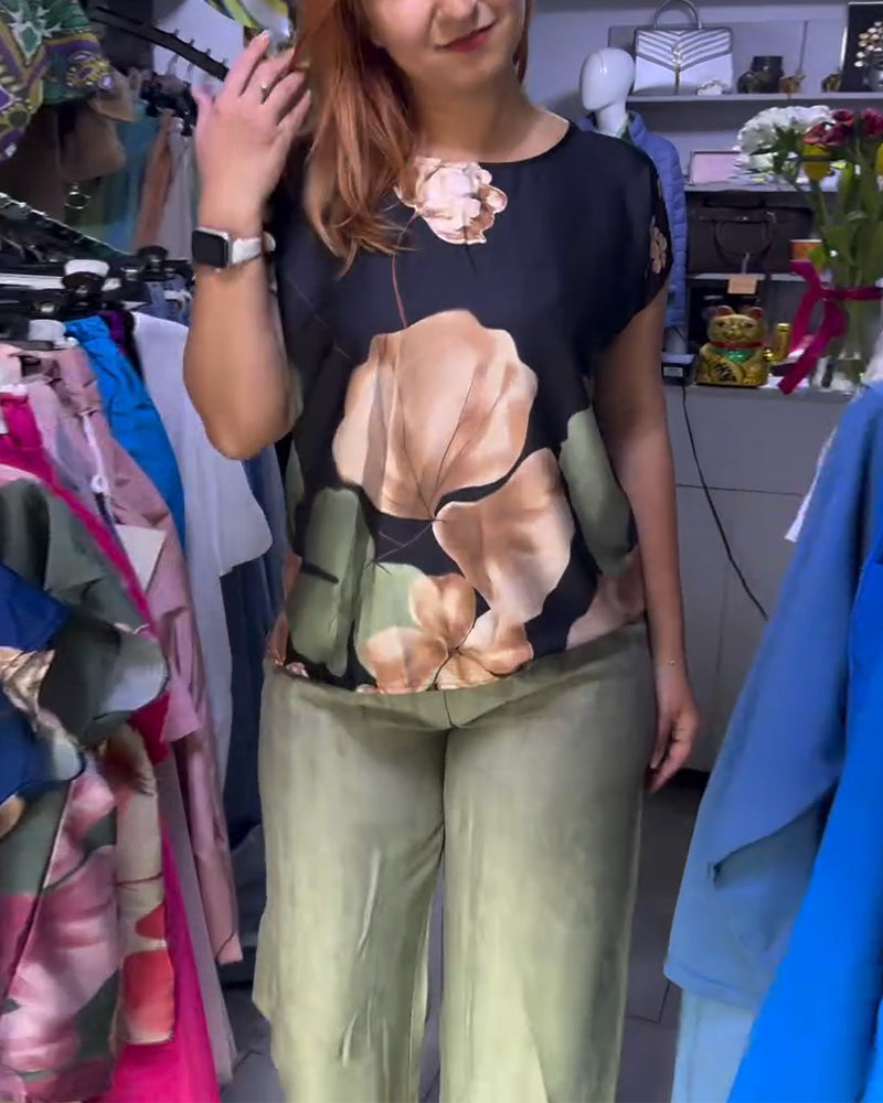 Round Neck Floral Print Short Sleeve Blouse