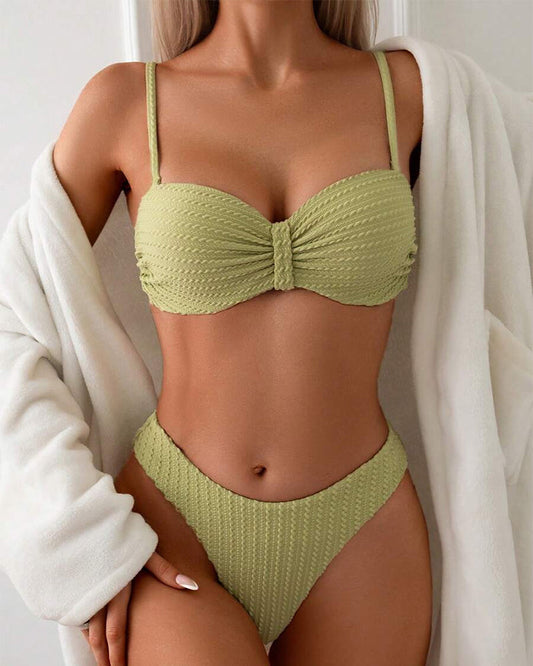 Trägerloser, einfarbiger, plissierter Triangel-Bikini