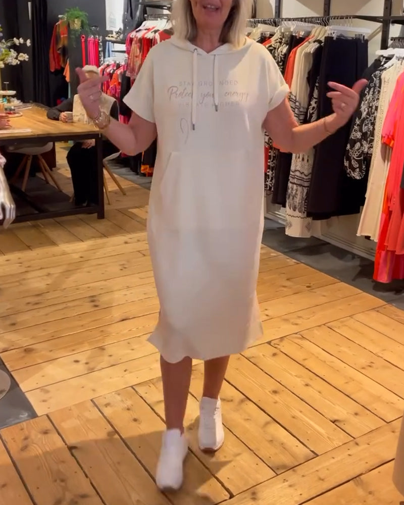 Abito con stampa di lettere sportive