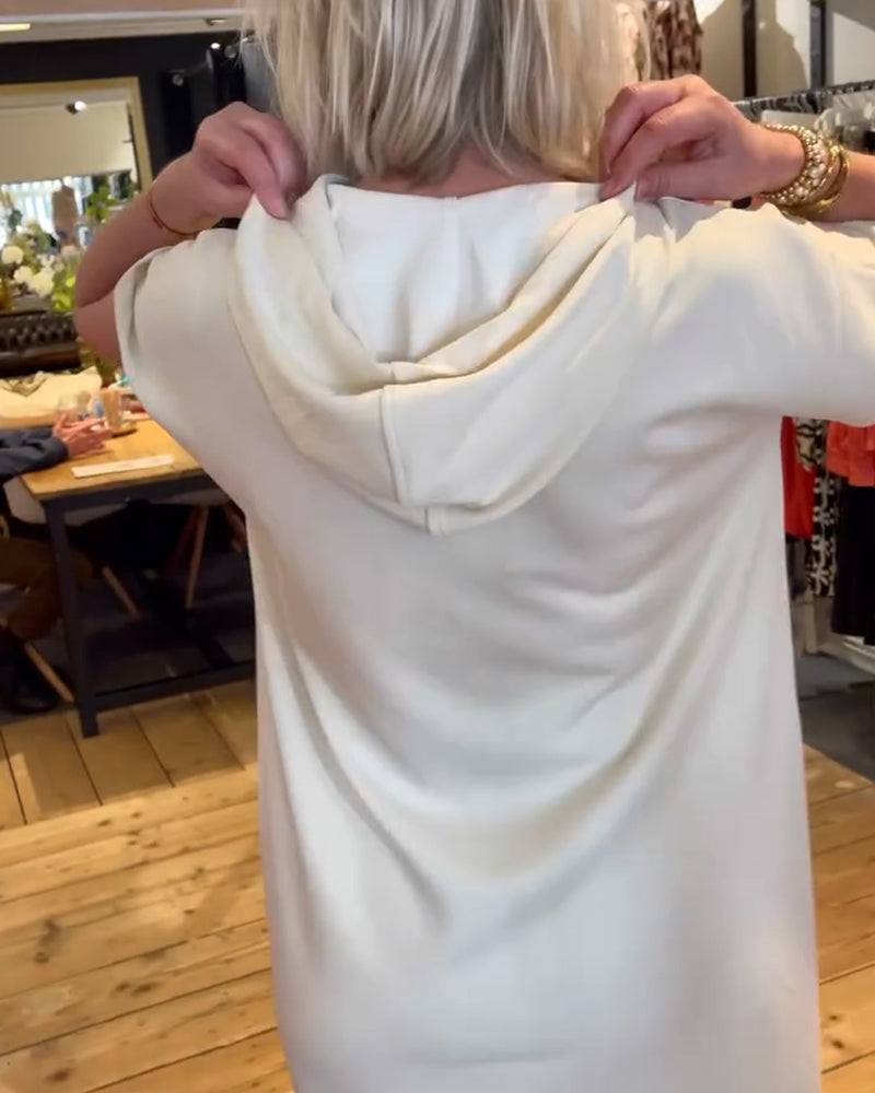 Abito con stampa di lettere sportive