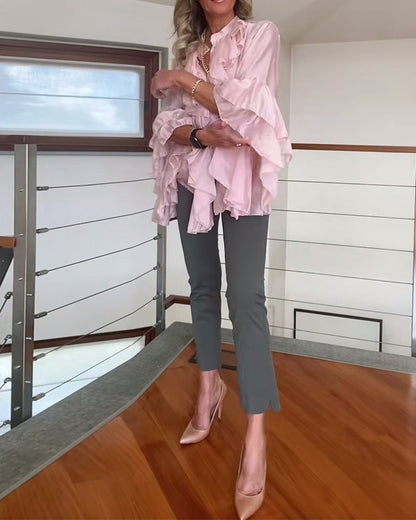 Camicetta alla moda con volant