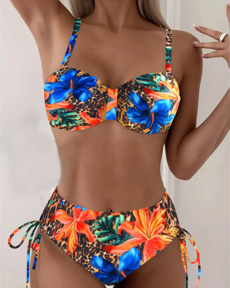 Bralette-Bikini mit Leoparden- und Blumenmuster