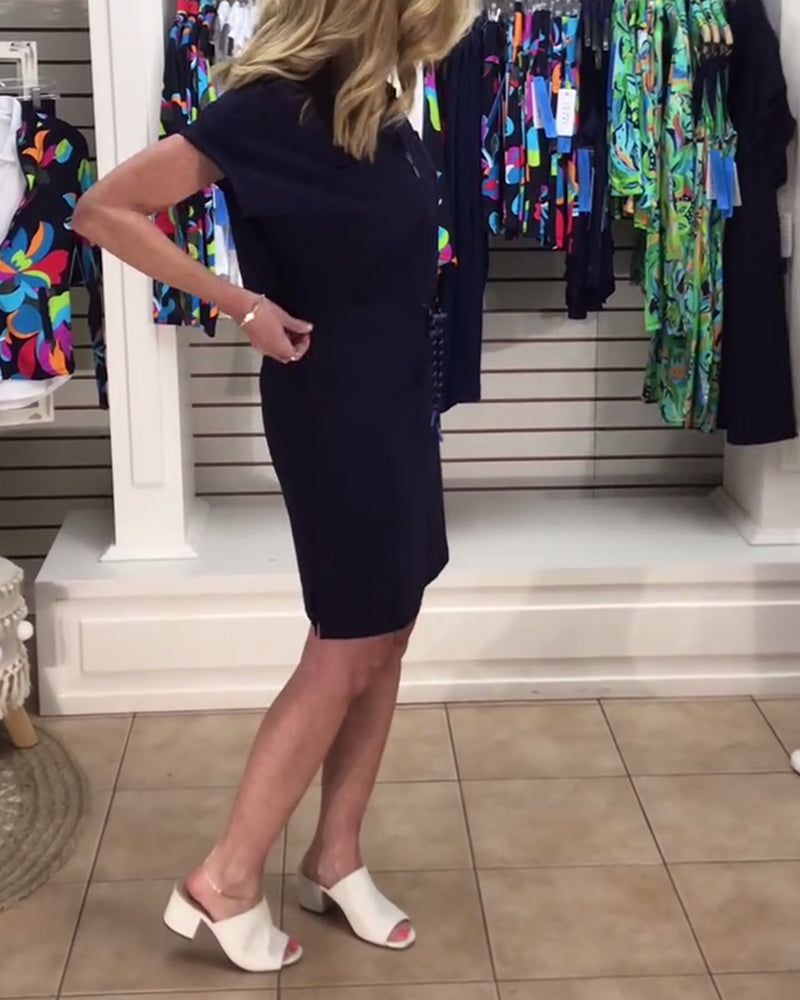 Abito polo sportivo con coulisse e mezza zip