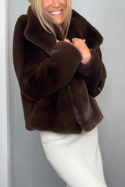 Women's Fashionable Solid Color Lapel Faux Fur Winter Short Coat Coats Tops